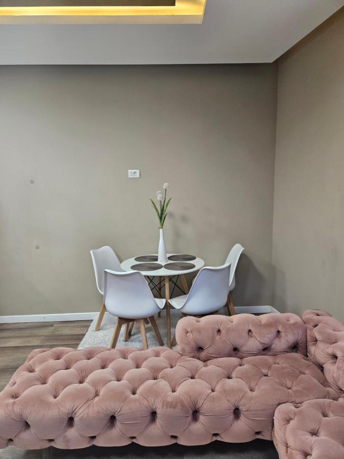 Laci Lak Premium Apartment Oradea Εξωτερικό φωτογραφία